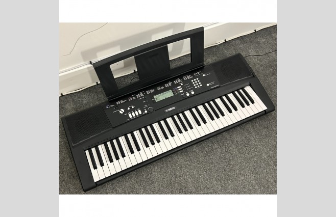 Yamaha EZ-220 Keyboard, Used (SN:BBAO01051) - Image 4